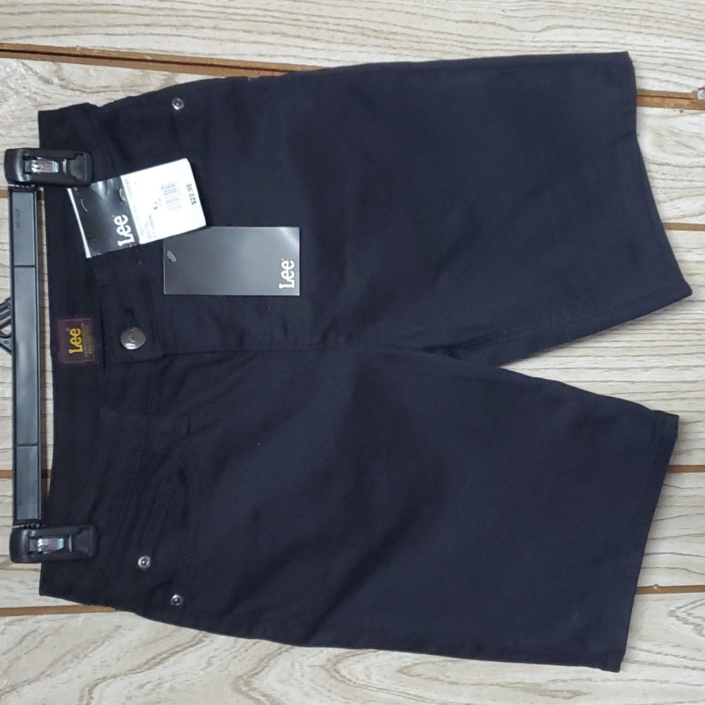NWT Lee Jean Shorts (Size 4M)